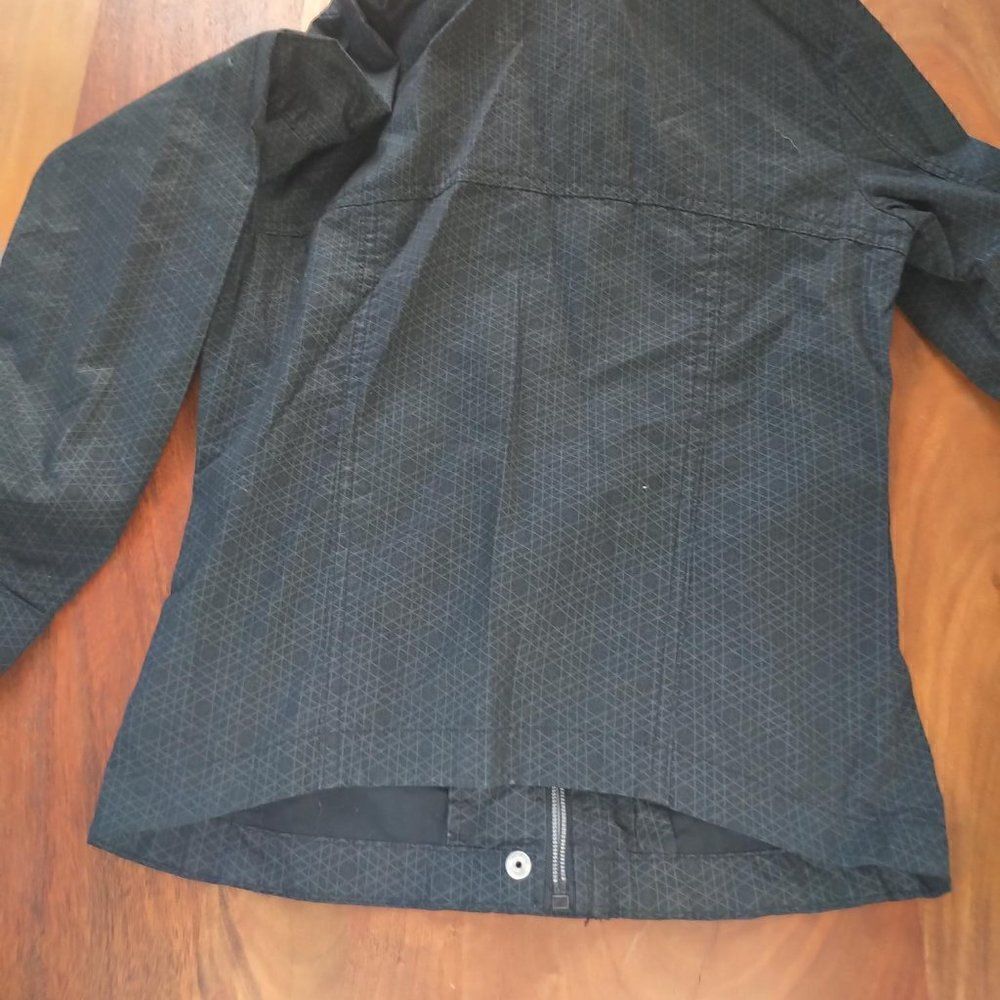Bench Spring Jacket  - Picture 6 of 14